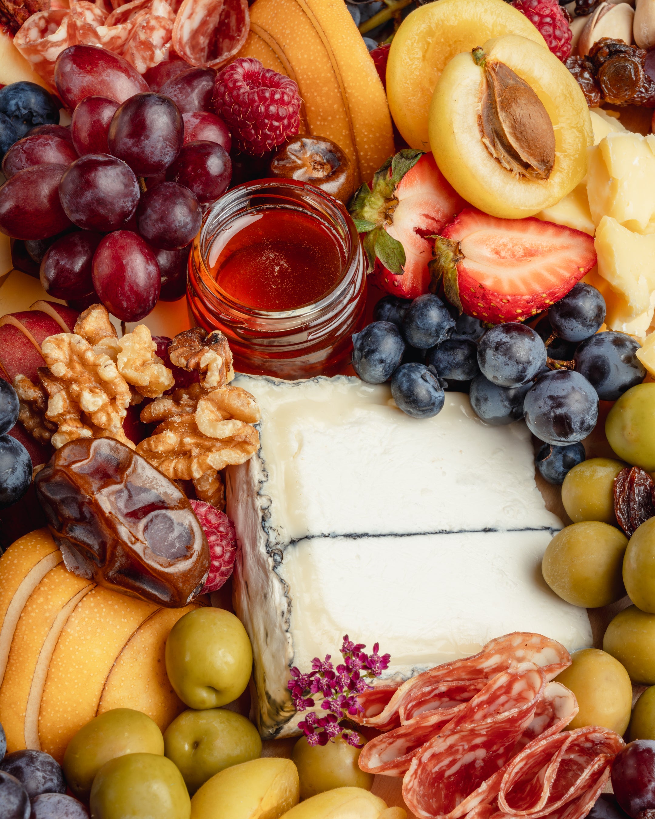 The Entertainer — Meat & Cheese Board (Serves 15–20)